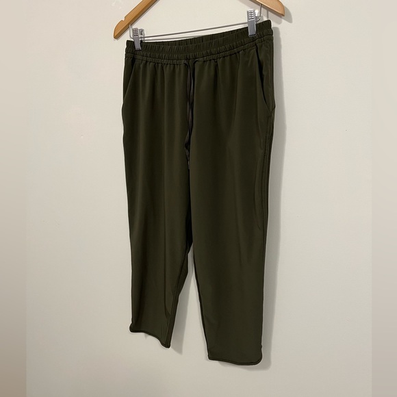 Lululemon Keep It Classic Crop *23" Dark Olive 8 - Picture 8 of 16